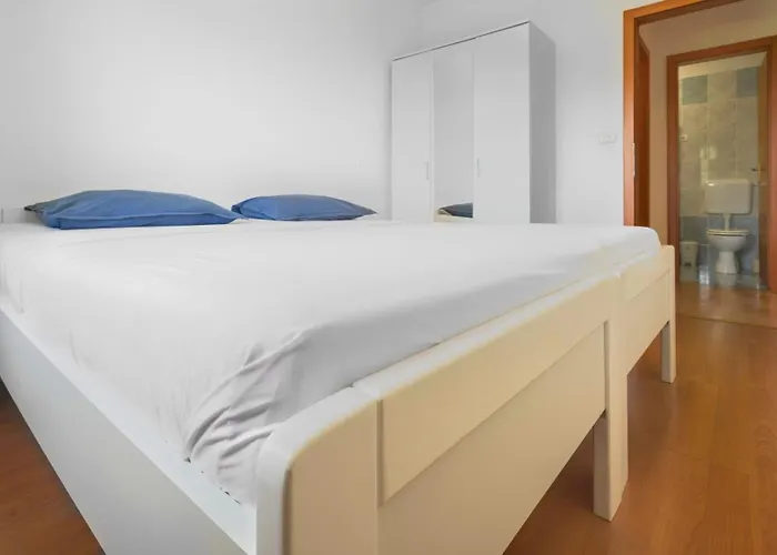 Apartament La E Bella *