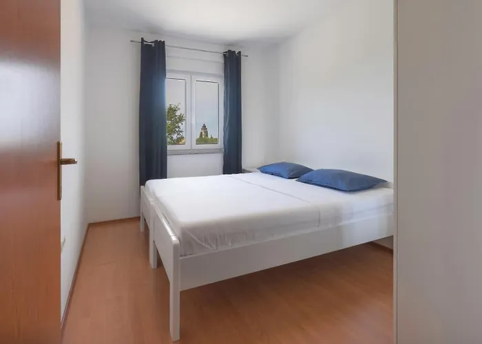 La E Bella Appartement Peroj
