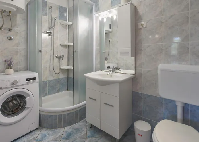 La E Bella Apartament Peroj
