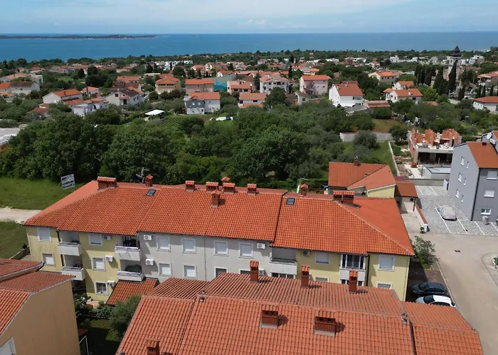 Apartament La E Bella Peroj