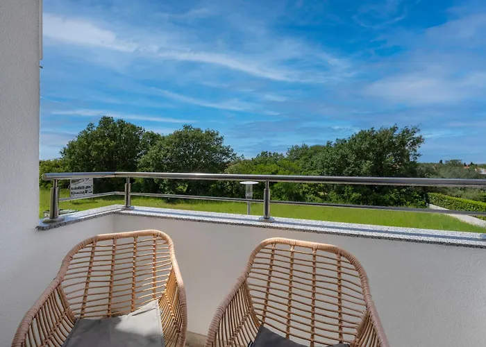 La E Bella * 페로이